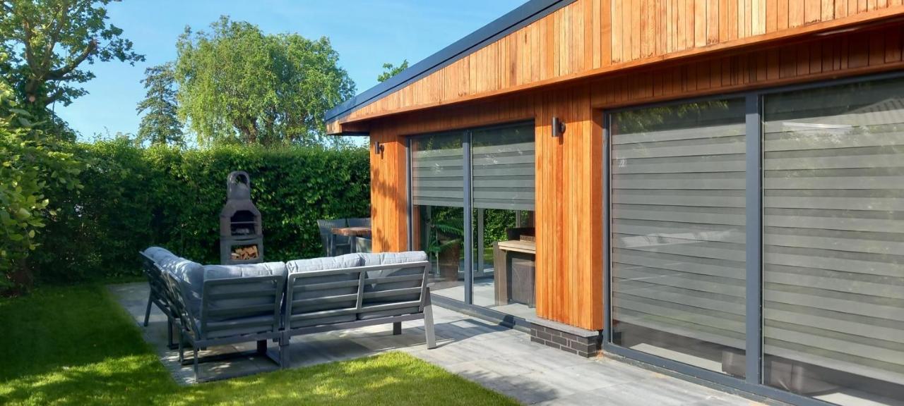 Luxe Recreatie Bungalow No 10 Scherpenisse Exterior foto